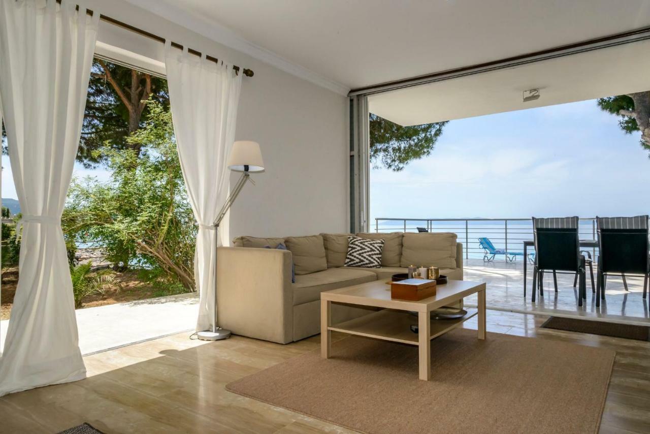 Naftilos Blue View Retreat Avia Екстер'єр фото