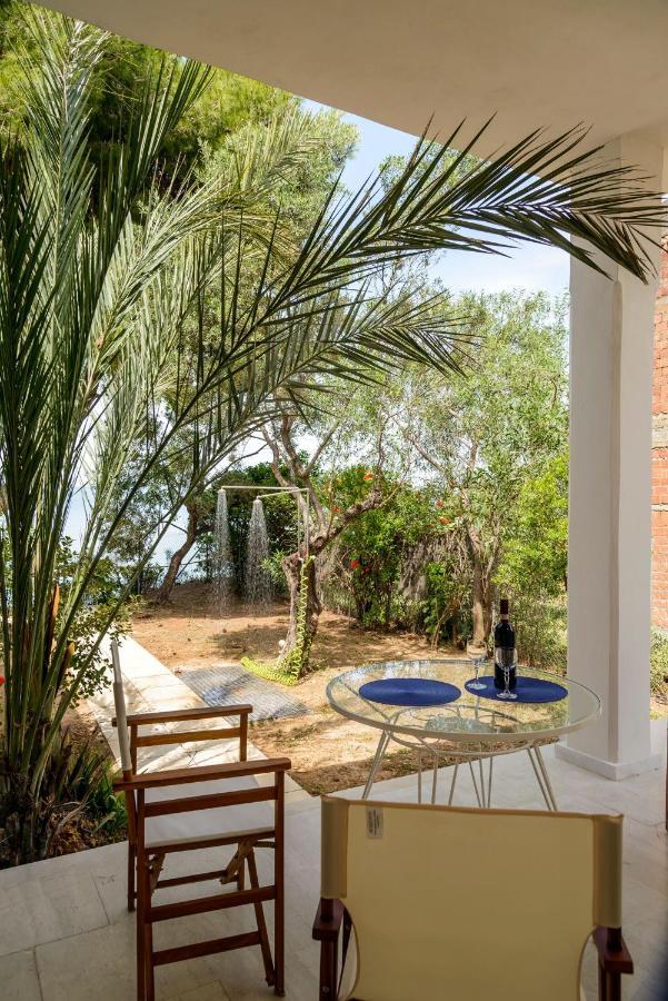 Naftilos Blue View Retreat Avia Екстер'єр фото
